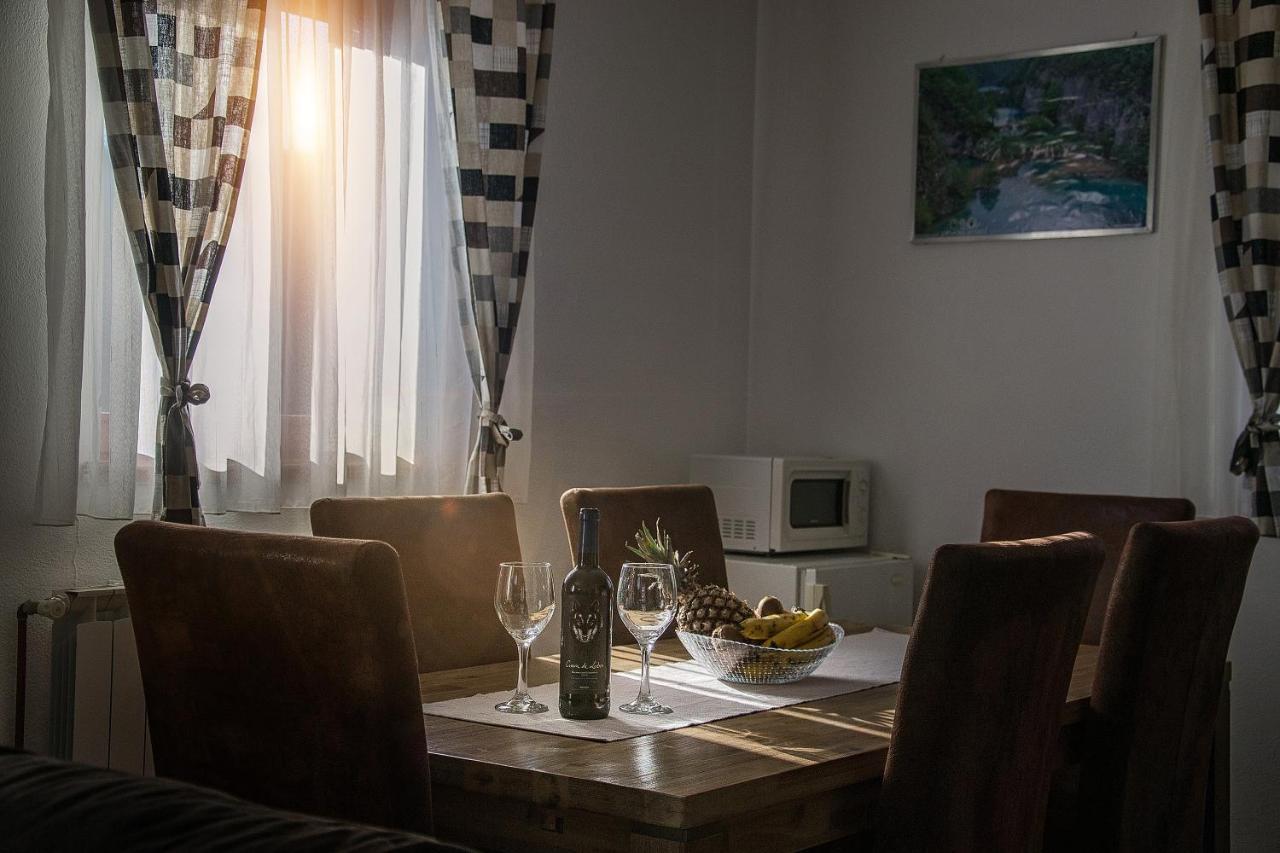 פוליאנאק House Elena - Apartment-4 מראה חיצוני תמונה