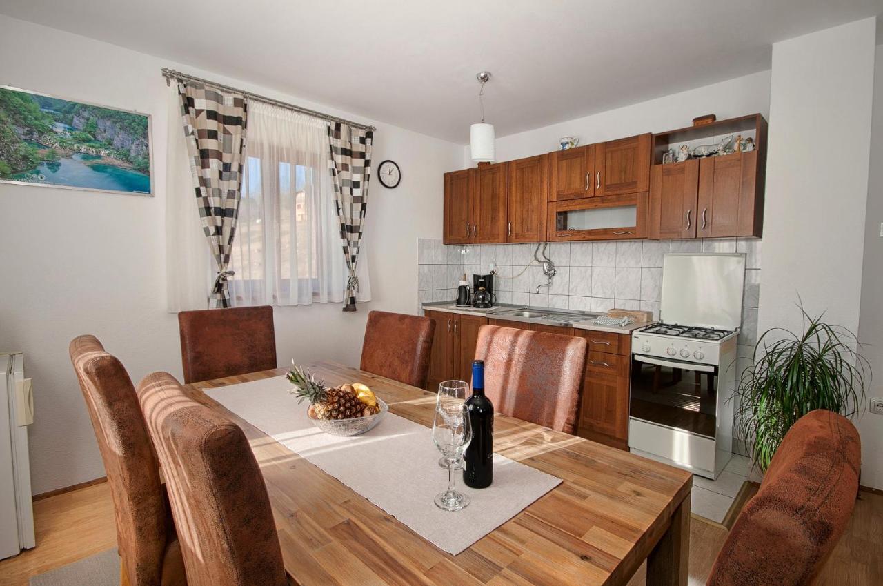 פוליאנאק House Elena - Apartment-4 מראה חיצוני תמונה